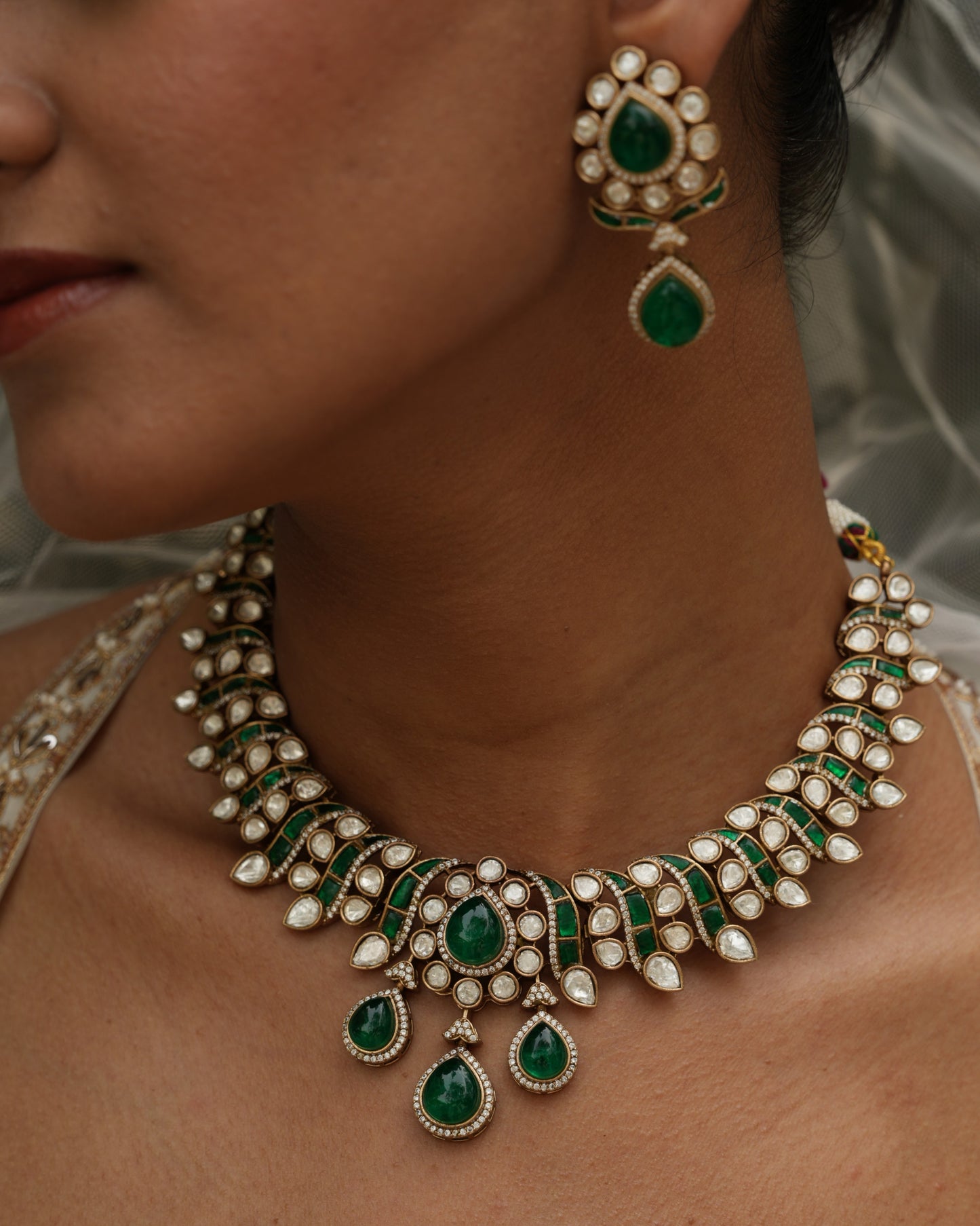Nalini Emerald Moissanite Necklace
