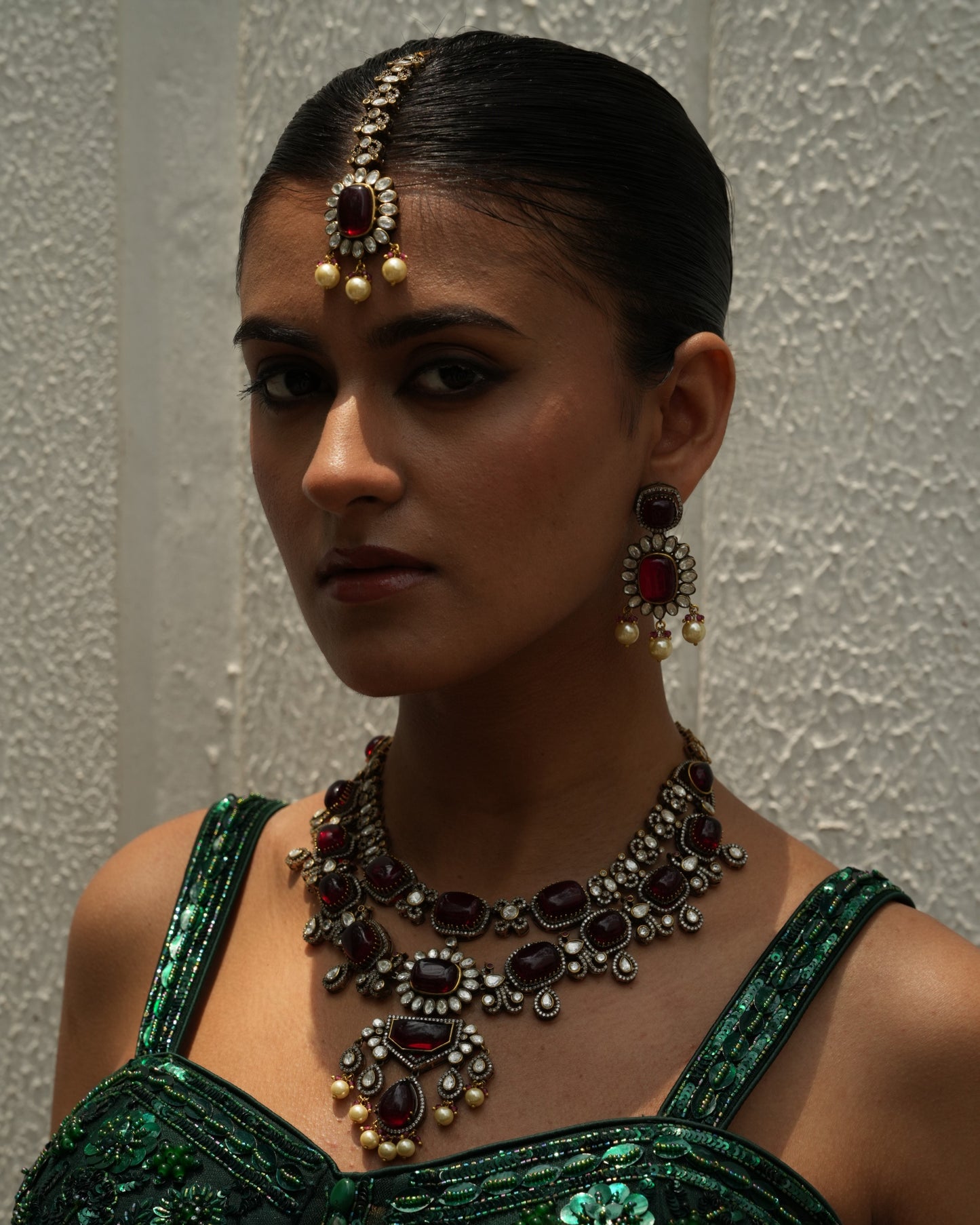 Chandrakala Ruby Moissanite Haar