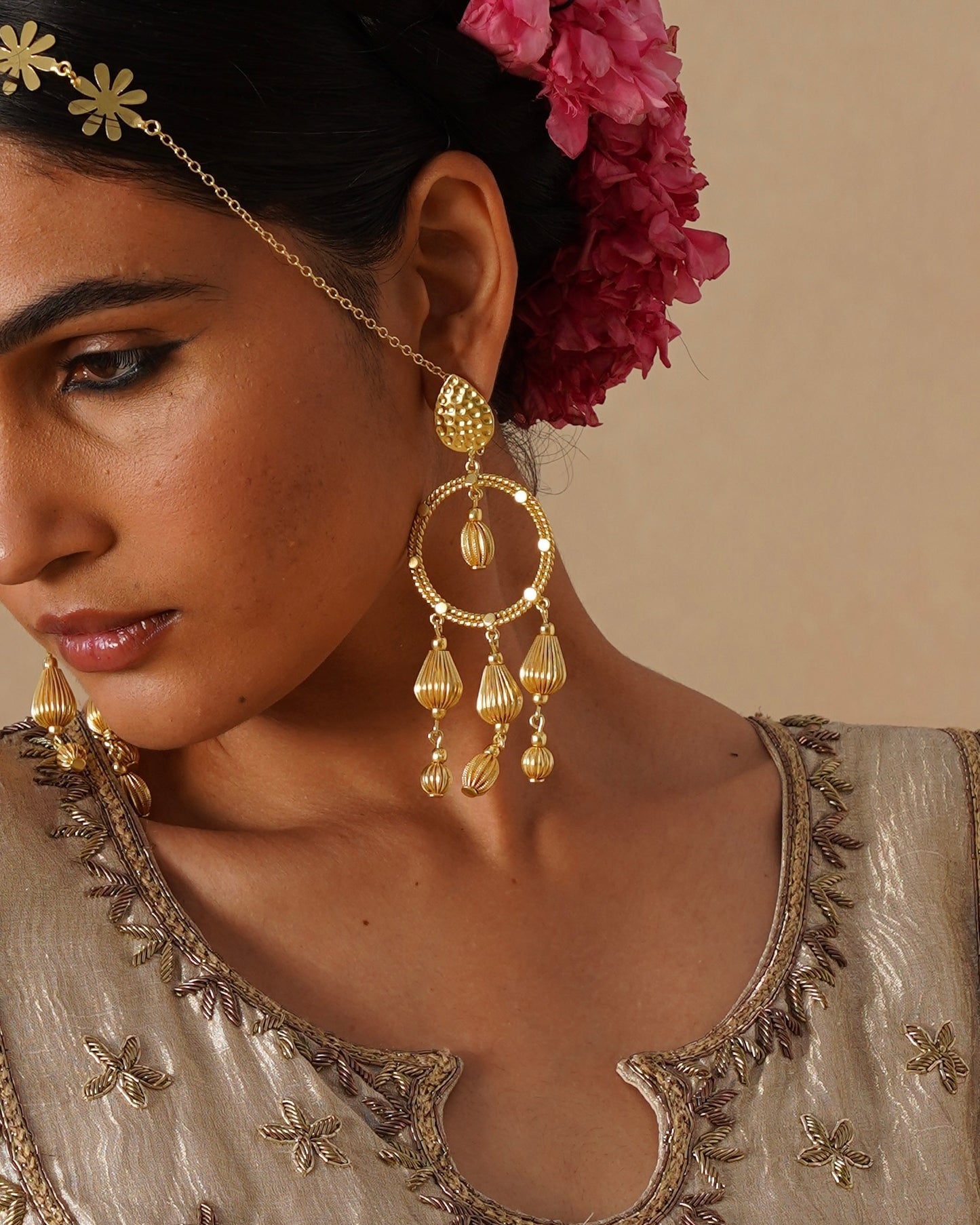 Taru – Toda Bead Hoops