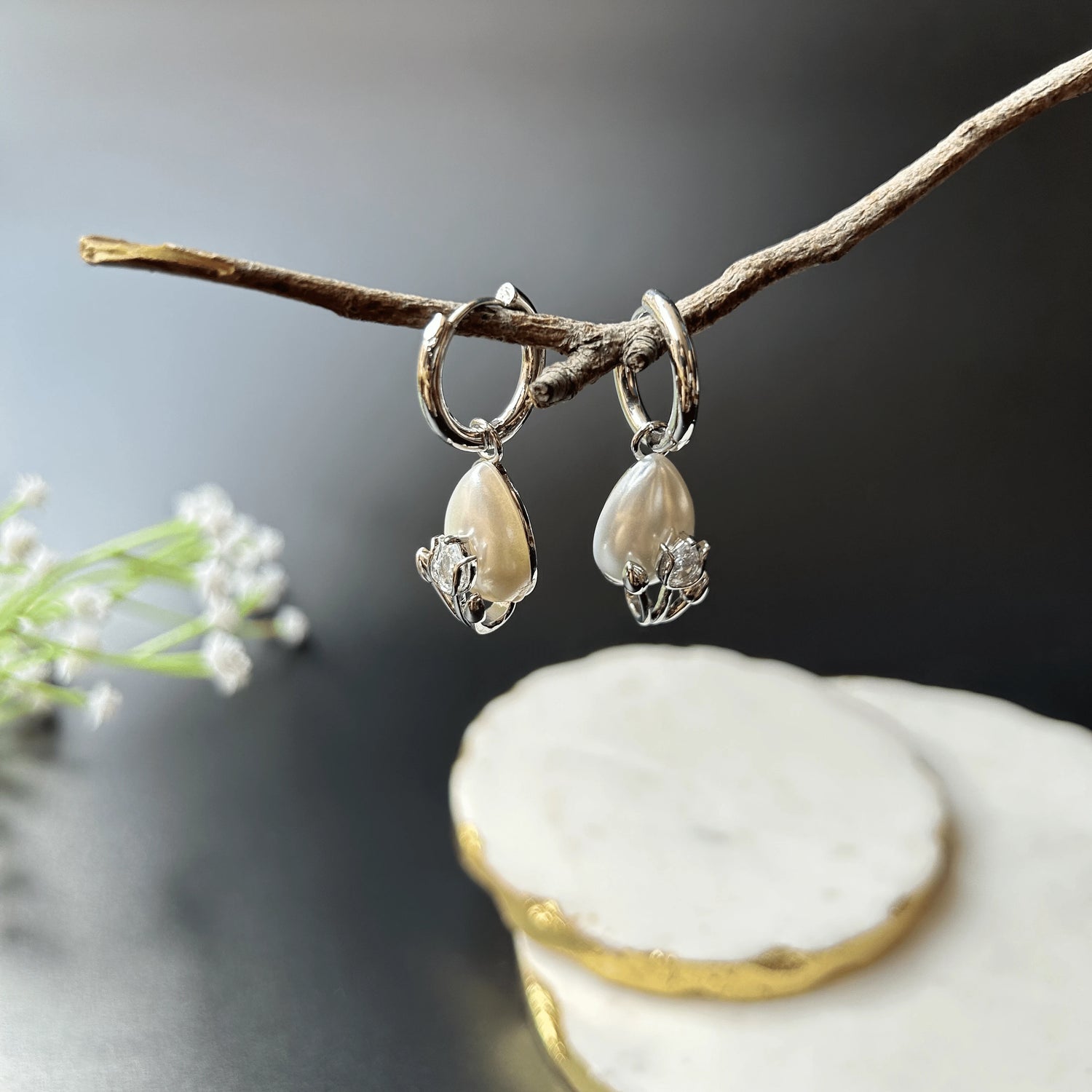 Statement Jewel