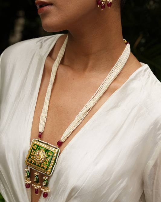 Avika emerald green and red reversable meenakari necklace set