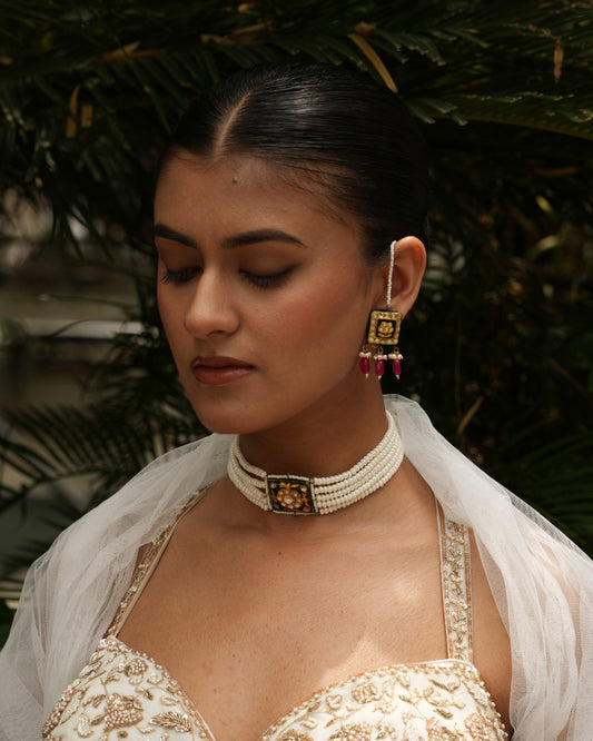 Hoor black meenakari kundan choker with pearl jade border and earrings – handcrafted Jaipur jewelry set
