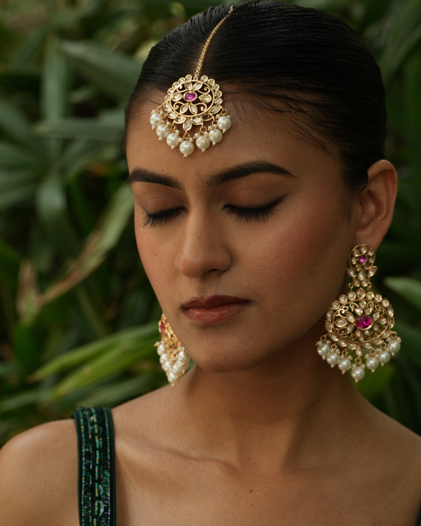Sundari Jadau Polki Tikka Earrings Set