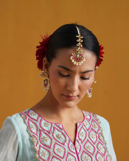 Amaara pink and green pachi kundan maang tikka set