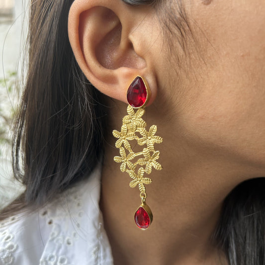Mersa gold brass earrings with red quartz stone