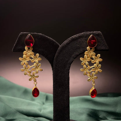Mersa gold brass earrings with red quartz stone