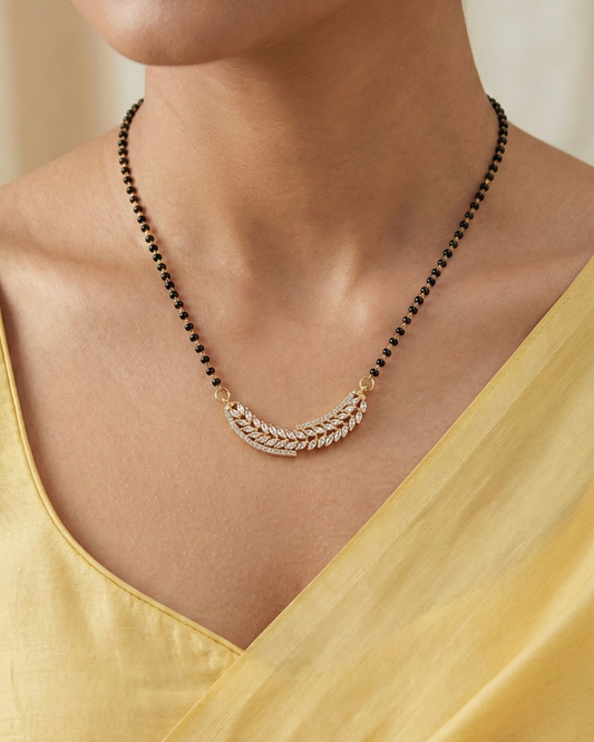 Suhagan Rekha Mangalsutra